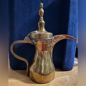 9" tall Vintage Brass Turkish Coffee / Tea Pot